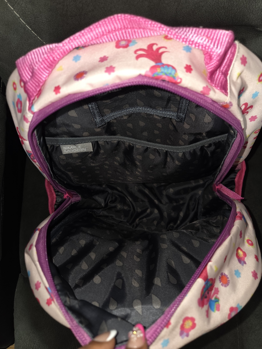 Simple Modern Trolls Poppy Size Medium School Bag & Lunch Bag For Girls - Picture 4 of 10